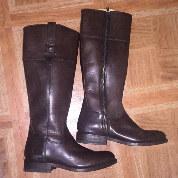Never worn Frye leather boots - Picture 3 of 6